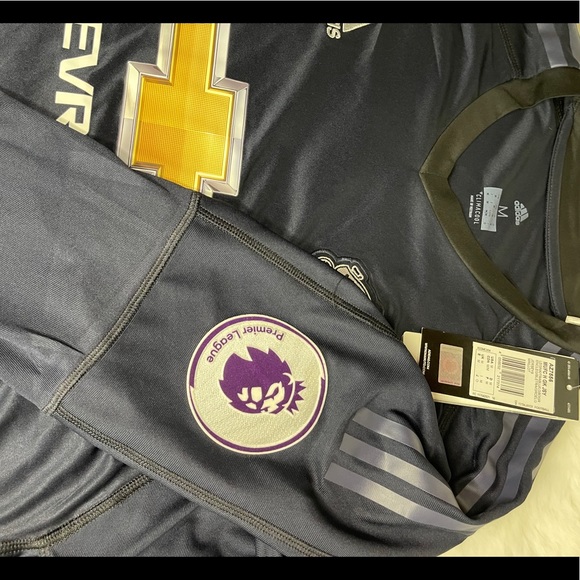 Adidas Manchester United jersey - Picture 3 of 5